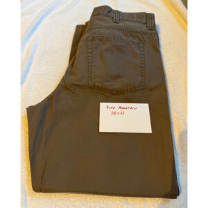 Blue Mountain Men’s Cargo Work Pants Size 38x32 Brown